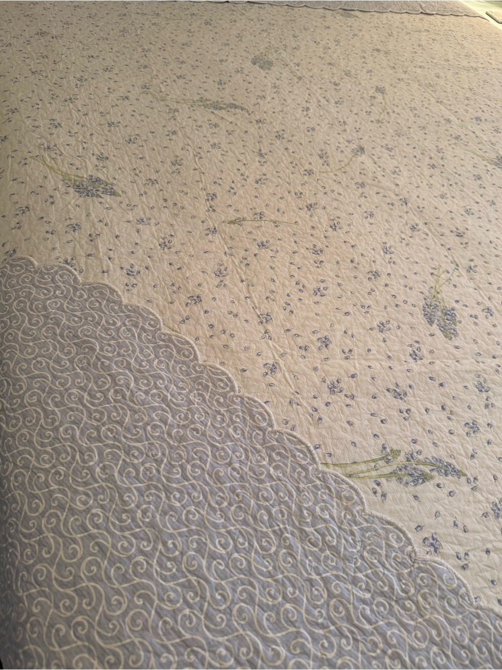 Authentic Vintage Yves Delorme Paris "Jacinthe" Quilted Coverlet Bedspread Queen - Picture 6 of 11